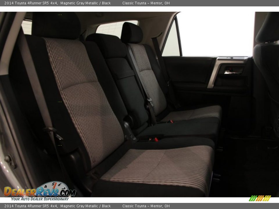 2014 Toyota 4Runner SR5 4x4 Magnetic Gray Metallic / Black Photo #30