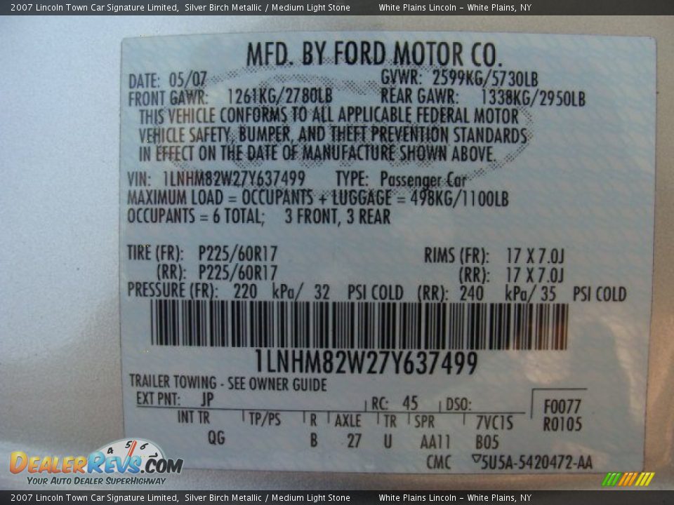 2007 Lincoln Town Car Signature Limited Silver Birch Metallic / Medium Light Stone Photo #26