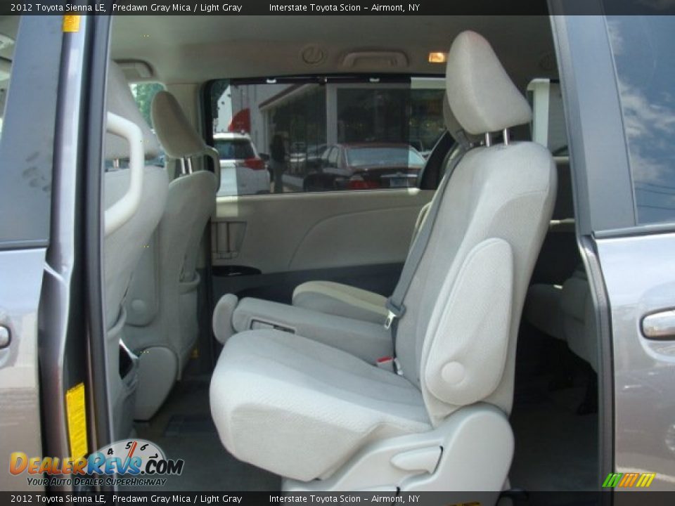 2012 Toyota Sienna LE Predawn Gray Mica / Light Gray Photo #15