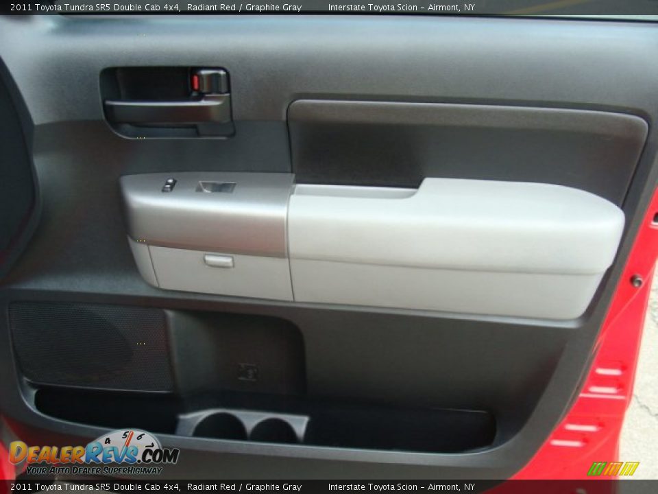 2011 Toyota Tundra SR5 Double Cab 4x4 Radiant Red / Graphite Gray Photo #18