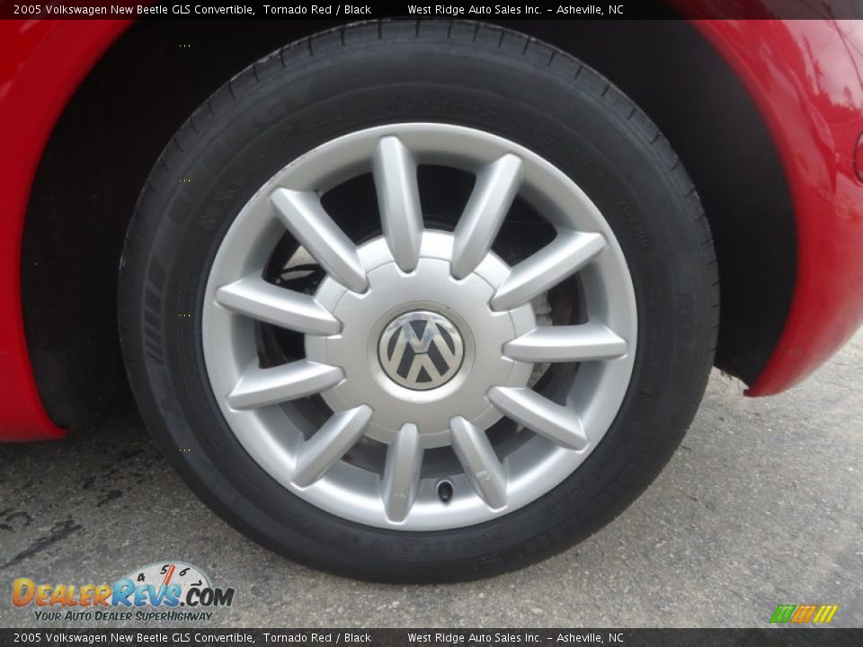 2005 Volkswagen New Beetle GLS Convertible Wheel Photo #27
