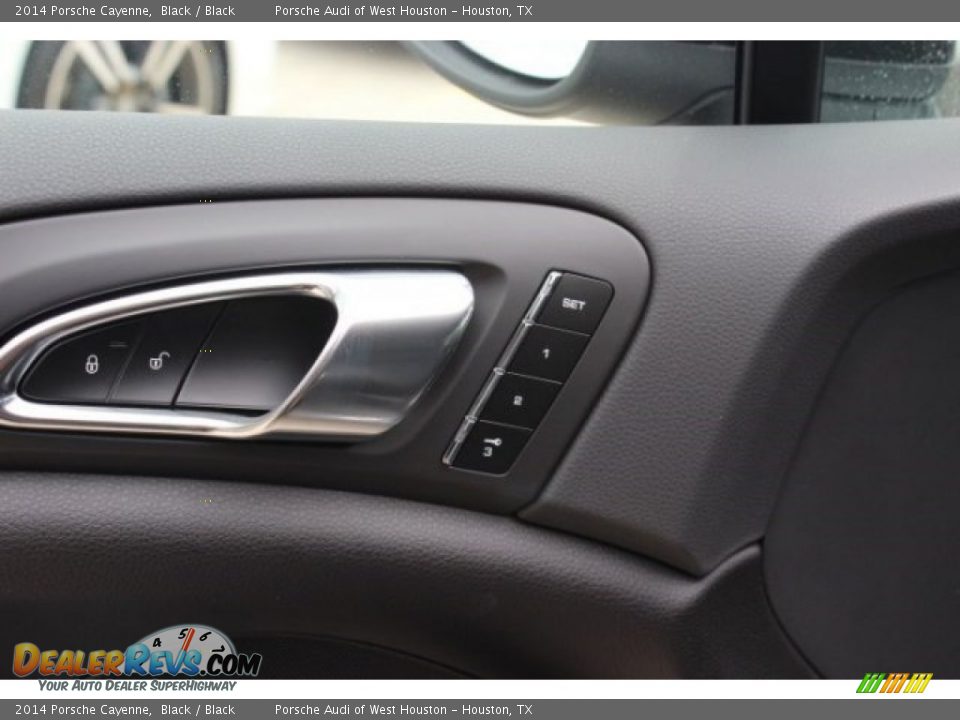 2014 Porsche Cayenne Black / Black Photo #11