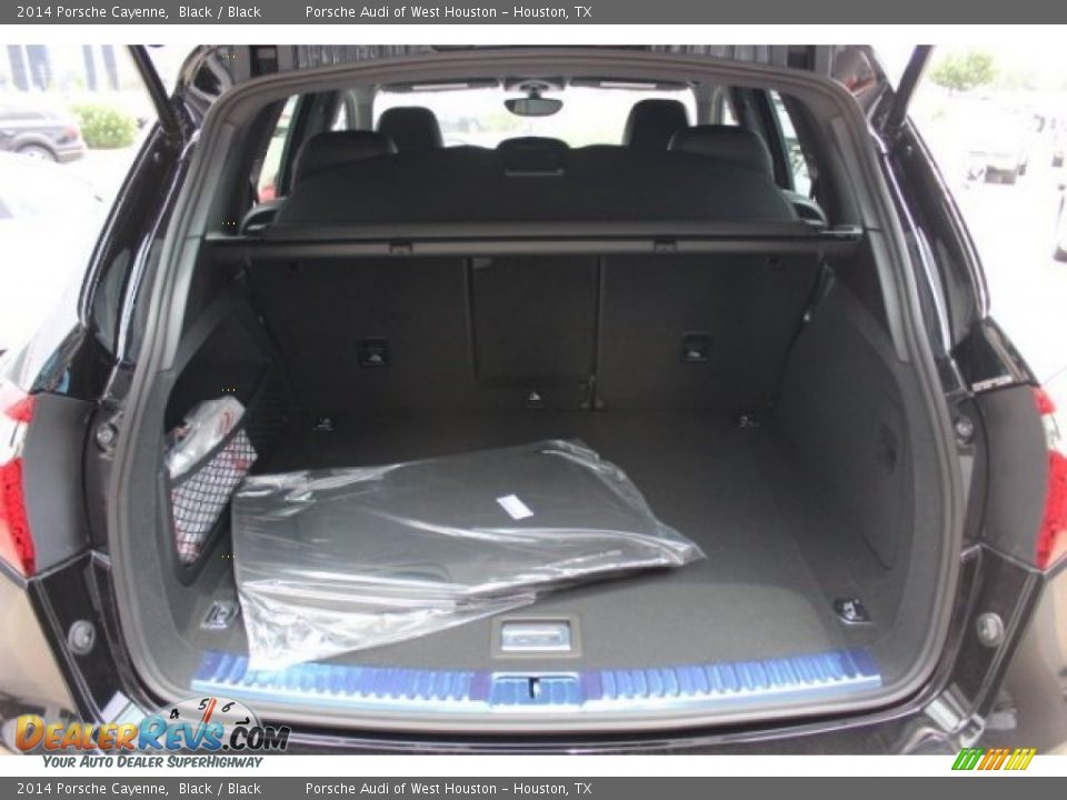 2014 Porsche Cayenne Black / Black Photo #30