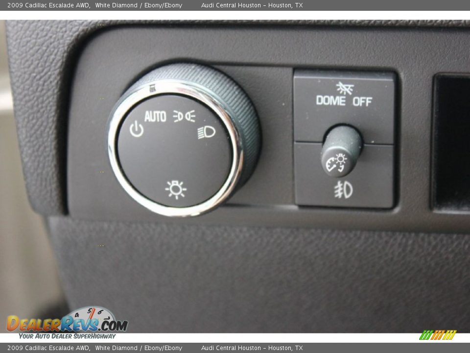 2009 Cadillac Escalade AWD White Diamond / Ebony/Ebony Photo #26