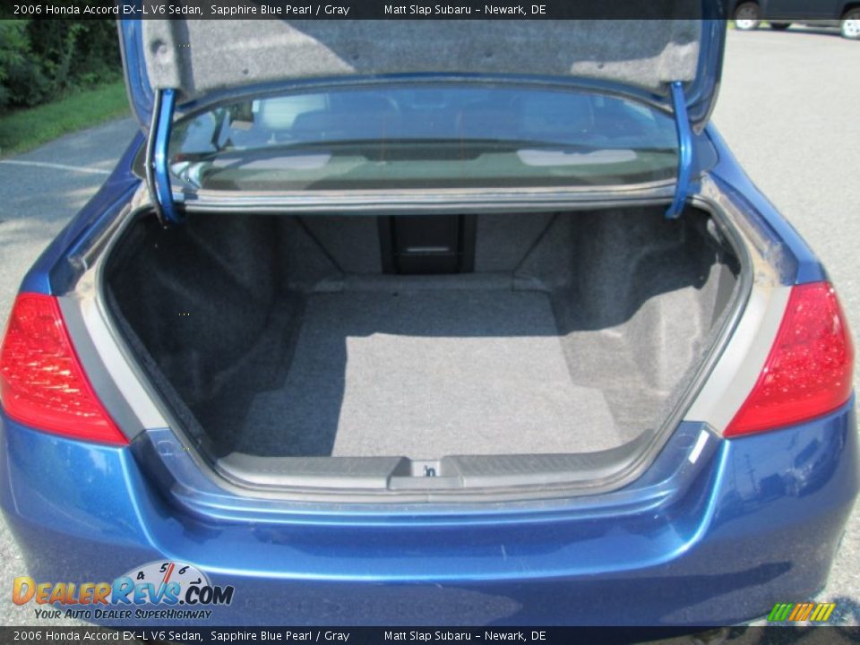 2006 Honda Accord EX-L V6 Sedan Sapphire Blue Pearl / Gray Photo #19