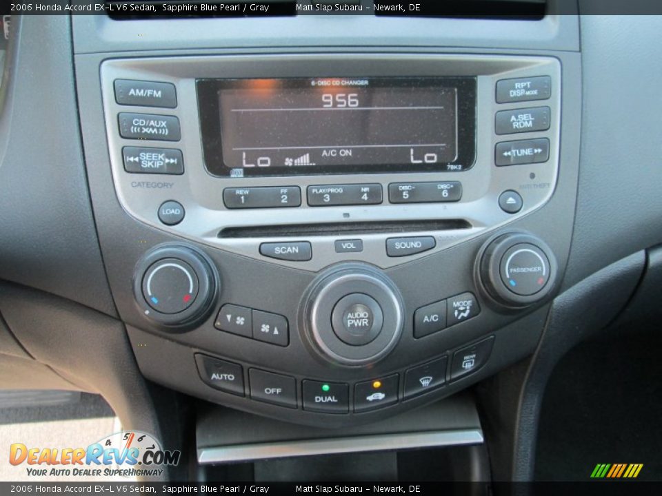 2006 Honda Accord EX-L V6 Sedan Sapphire Blue Pearl / Gray Photo #25