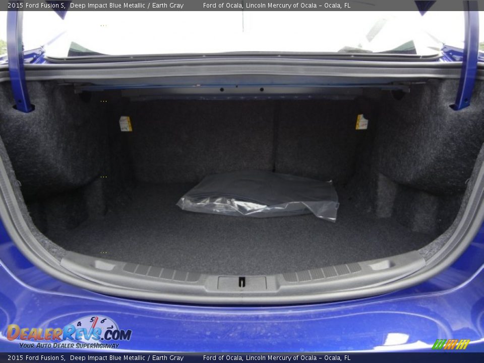 2015 Ford Fusion S Deep Impact Blue Metallic / Earth Gray Photo #5