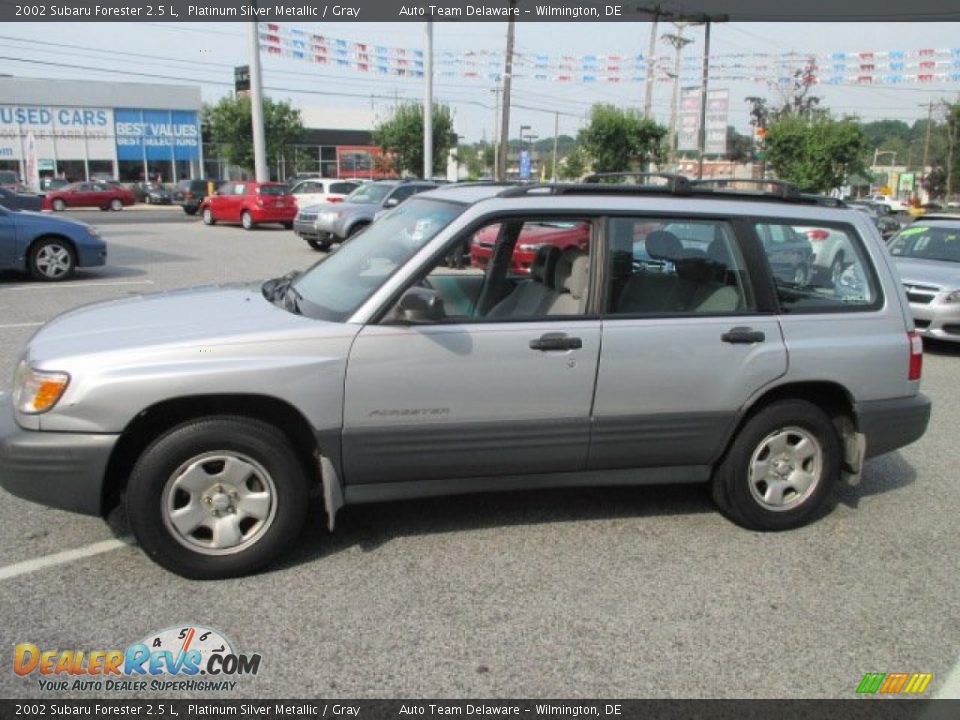 2002 Subaru Forester 2.5 L Platinum Silver Metallic / Gray Photo #3