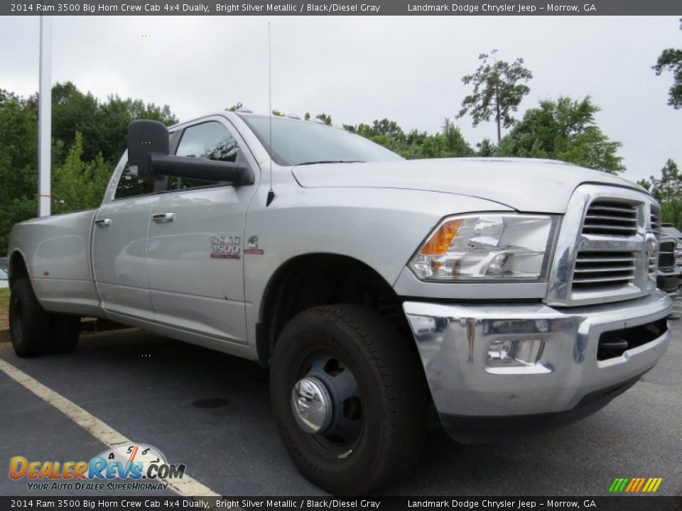Front 3/4 View of 2014 Ram 3500 Big Horn Crew Cab 4x4 Dually Photo #2