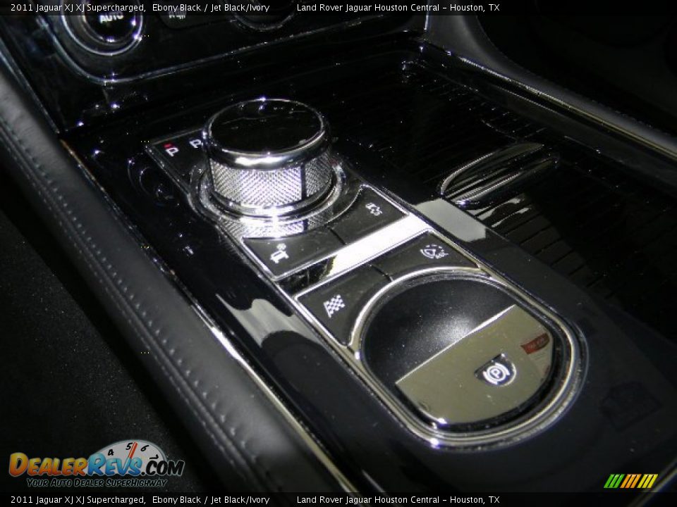 2011 Jaguar XJ XJ Supercharged Ebony Black / Jet Black/Ivory Photo #30