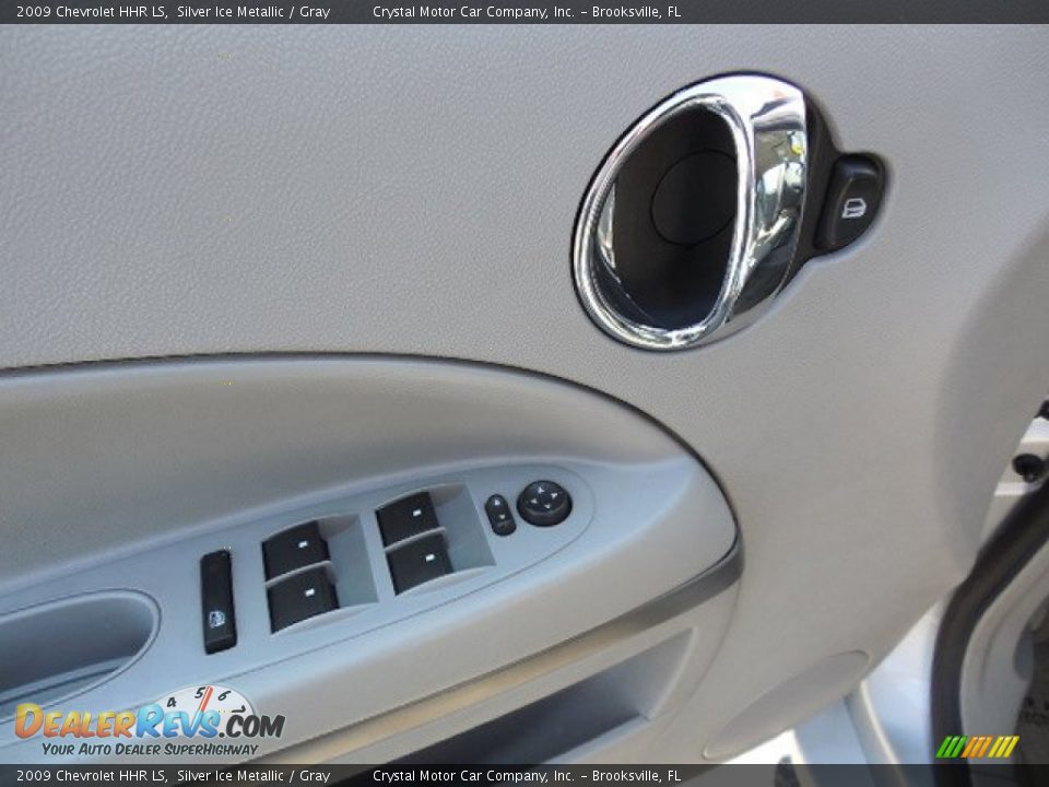 2009 Chevrolet HHR LS Silver Ice Metallic / Gray Photo #18