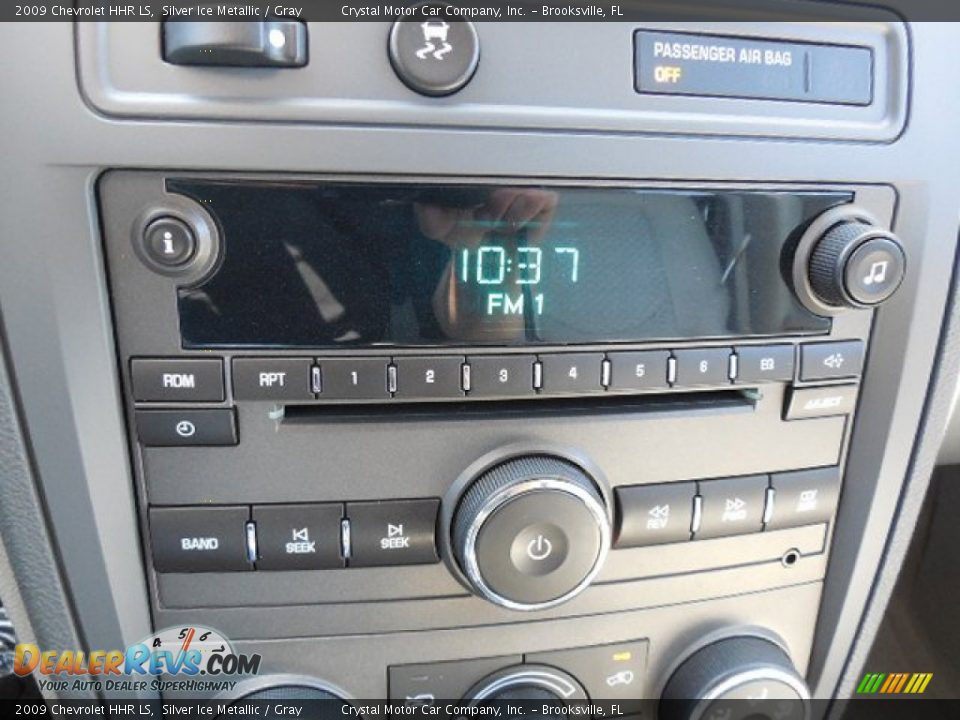 2009 Chevrolet HHR LS Silver Ice Metallic / Gray Photo #20