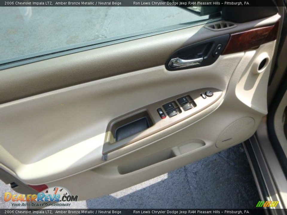2006 Chevrolet Impala LTZ Amber Bronze Metallic / Neutral Beige Photo #14