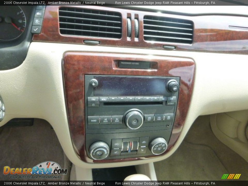 2006 Chevrolet Impala LTZ Amber Bronze Metallic / Neutral Beige Photo #18