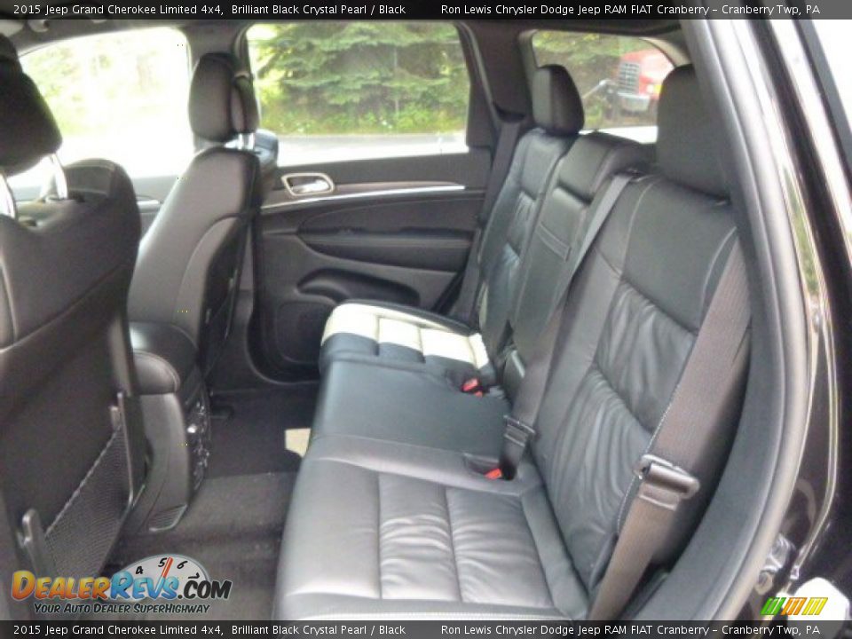 2015 Jeep Grand Cherokee Limited 4x4 Brilliant Black Crystal Pearl / Black Photo #11