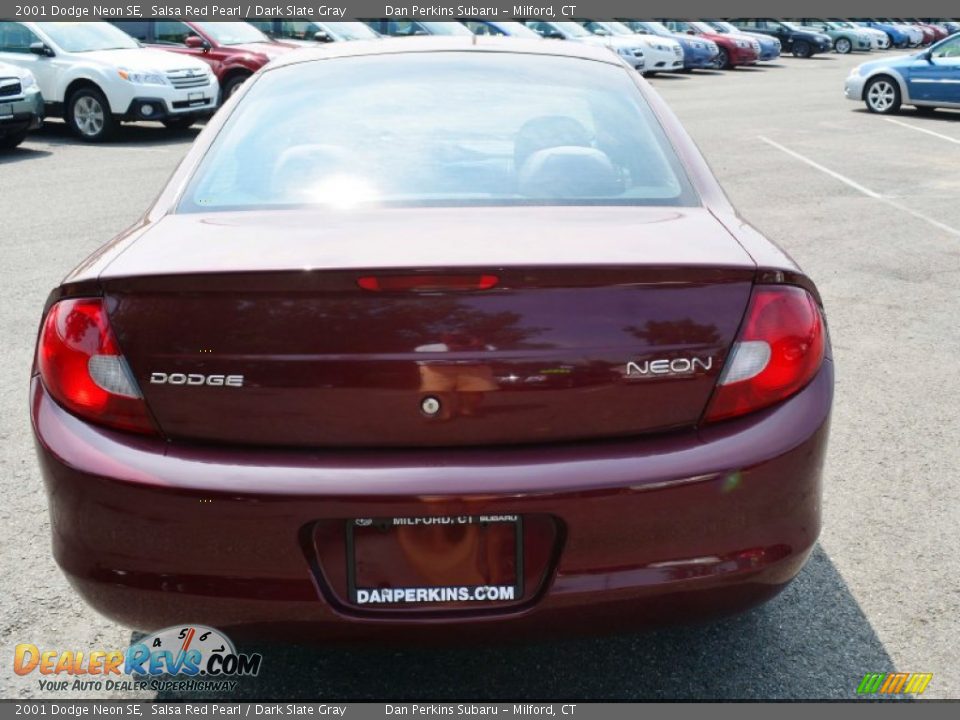 2001 Dodge Neon SE Salsa Red Pearl / Dark Slate Gray Photo #7