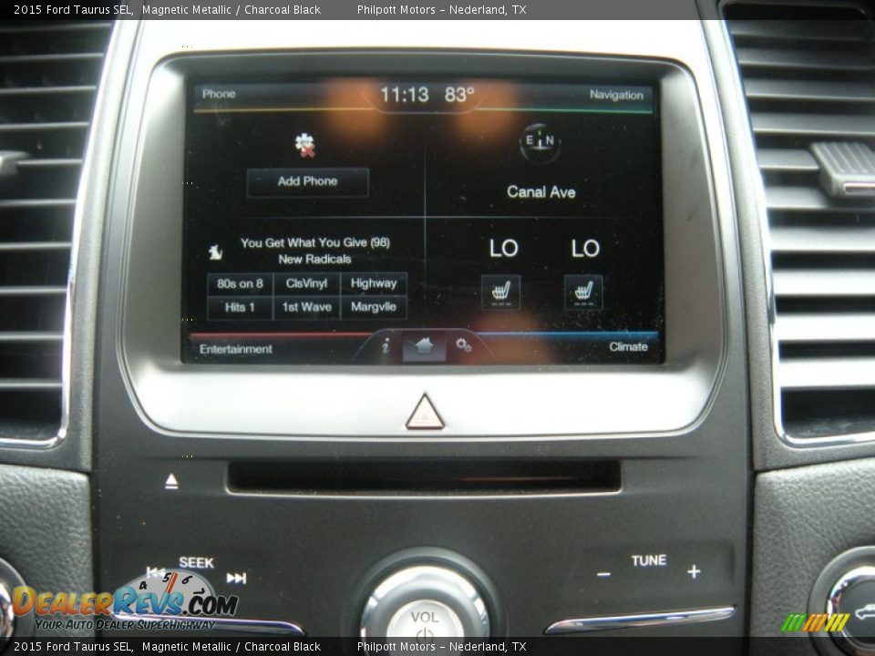 Controls of 2015 Ford Taurus SEL Photo #27