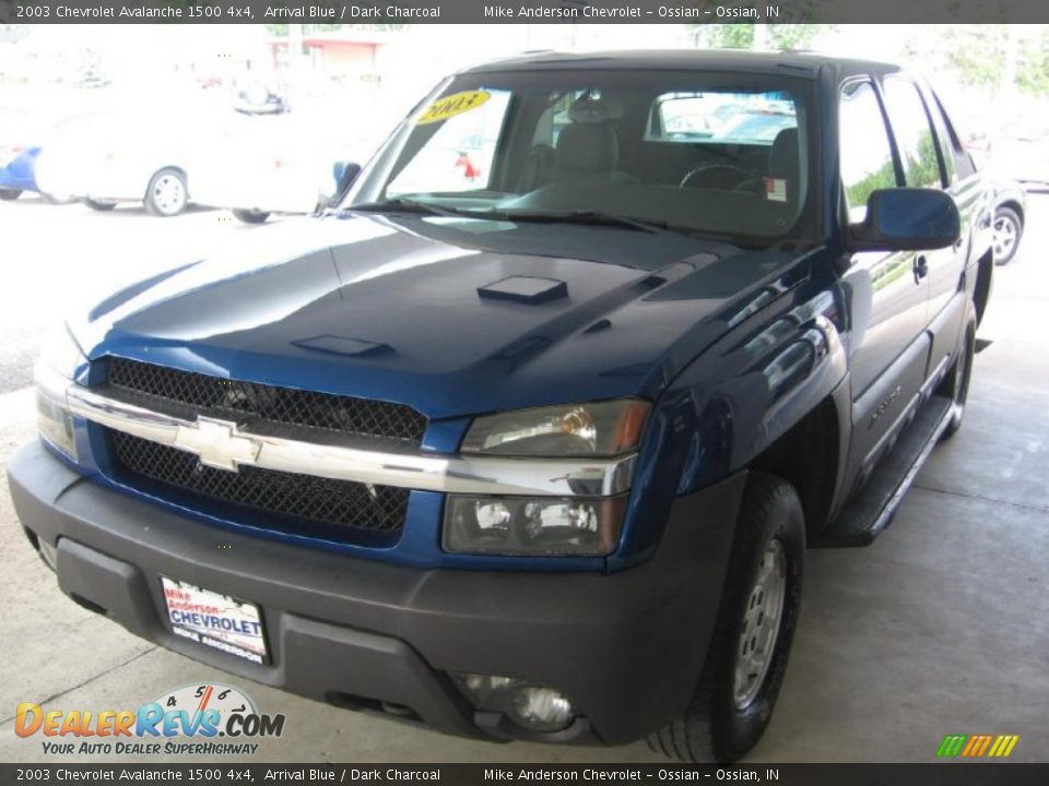 2003 Chevrolet Avalanche 1500 4x4 Arrival Blue / Dark Charcoal Photo #22
