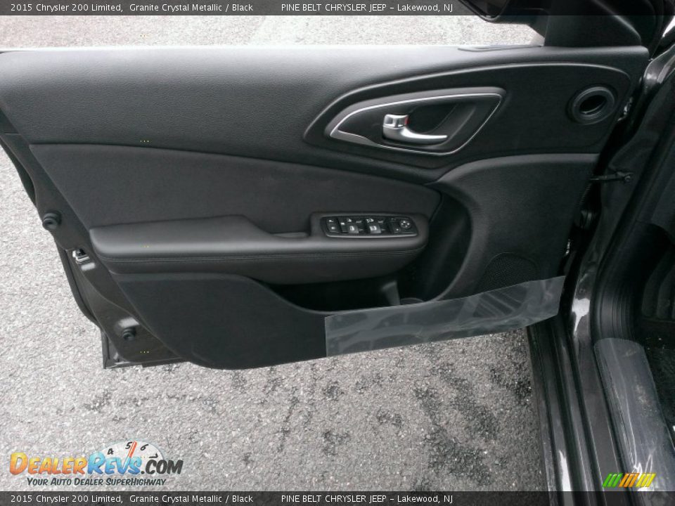2015 Chrysler 200 Limited Granite Crystal Metallic / Black Photo #7