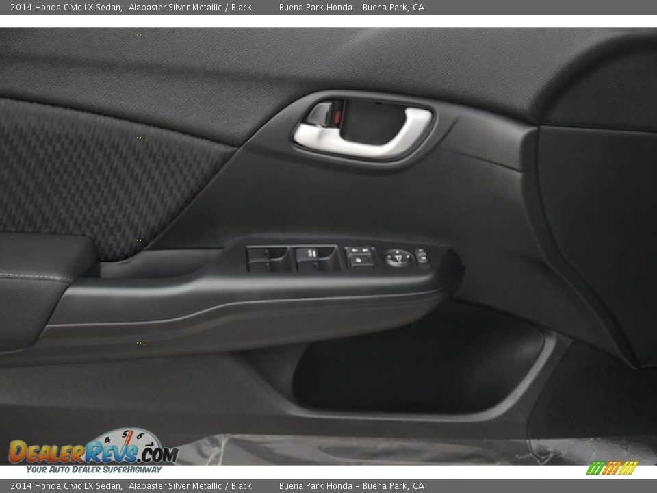 2014 Honda Civic LX Sedan Alabaster Silver Metallic / Black Photo #8