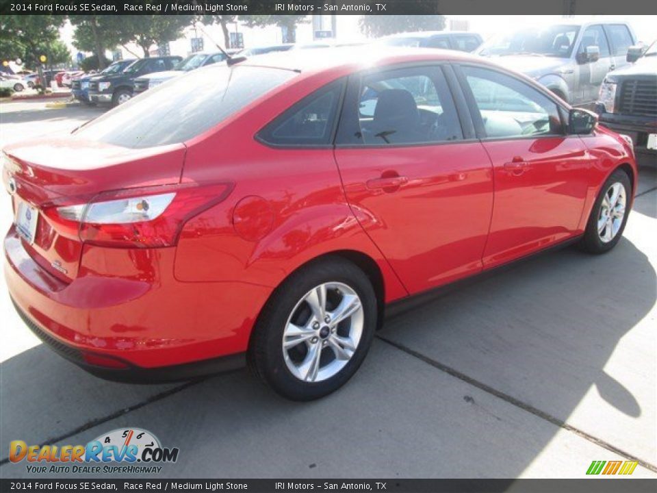 2014 Ford Focus SE Sedan Race Red / Medium Light Stone Photo #1