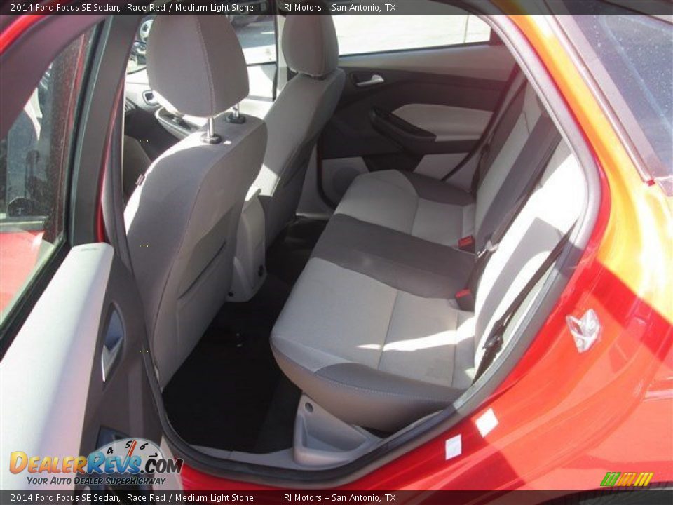 2014 Ford Focus SE Sedan Race Red / Medium Light Stone Photo #5