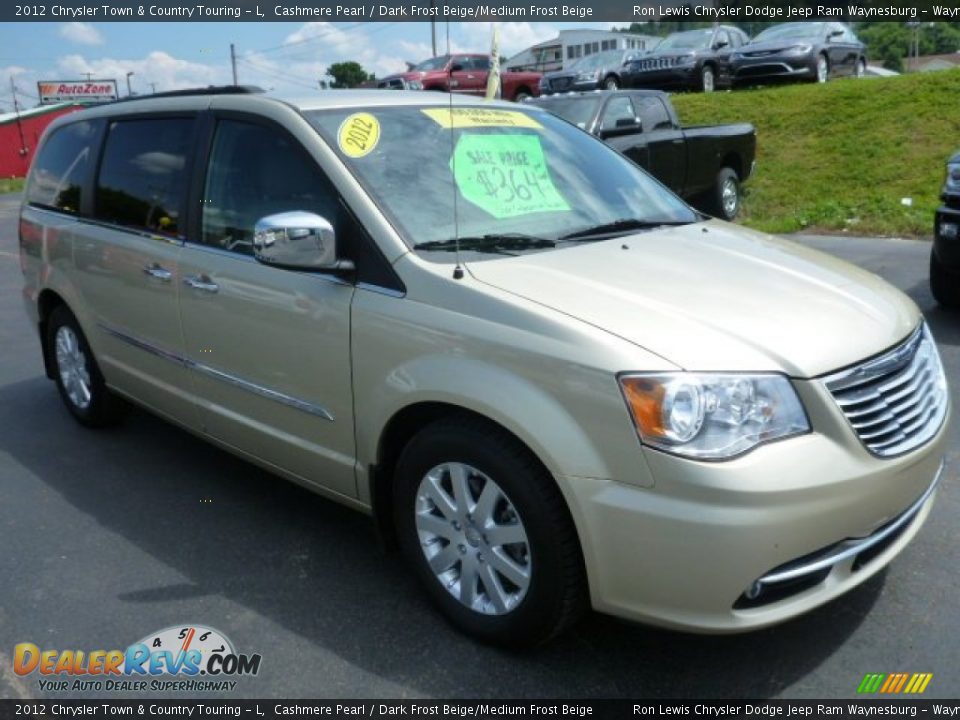 2012 Chrysler Town & Country Touring - L Cashmere Pearl / Dark Frost Beige/Medium Frost Beige Photo #5