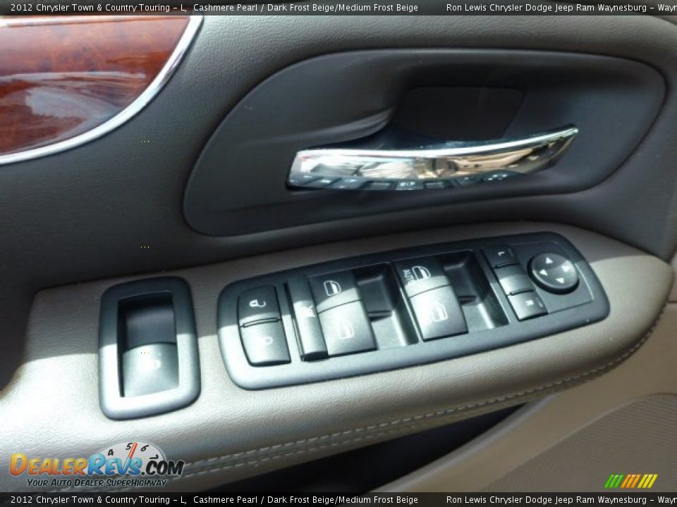2012 Chrysler Town & Country Touring - L Cashmere Pearl / Dark Frost Beige/Medium Frost Beige Photo #13