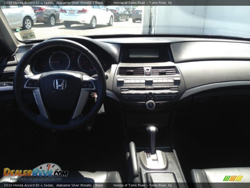 2010 Honda Accord EX-L Sedan Alabaster Silver Metallic / Black Photo #12