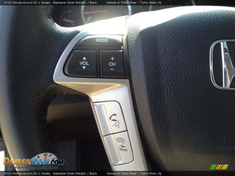 2010 Honda Accord EX-L Sedan Alabaster Silver Metallic / Black Photo #19