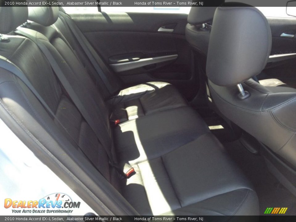 2010 Honda Accord EX-L Sedan Alabaster Silver Metallic / Black Photo #25