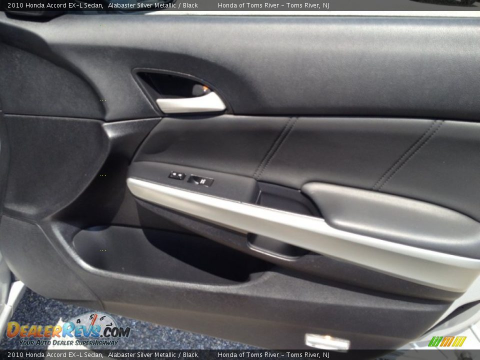 2010 Honda Accord EX-L Sedan Alabaster Silver Metallic / Black Photo #27