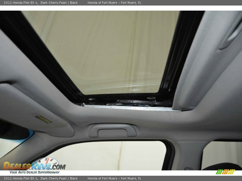 2011 Honda Pilot EX-L Dark Cherry Pearl / Black Photo #16