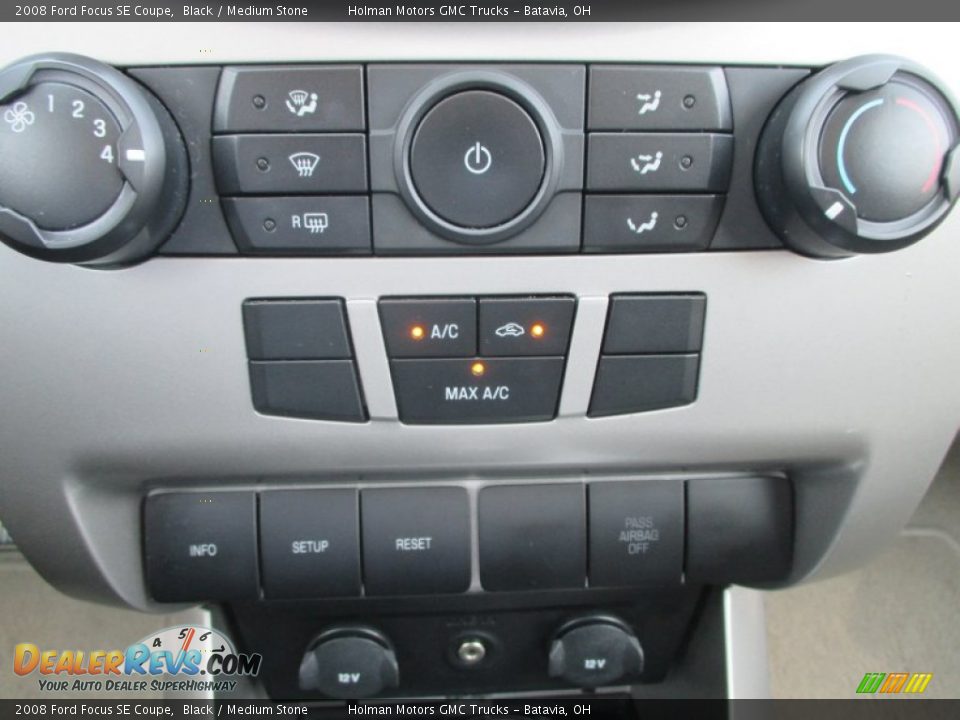 2008 Ford Focus SE Coupe Black / Medium Stone Photo #8