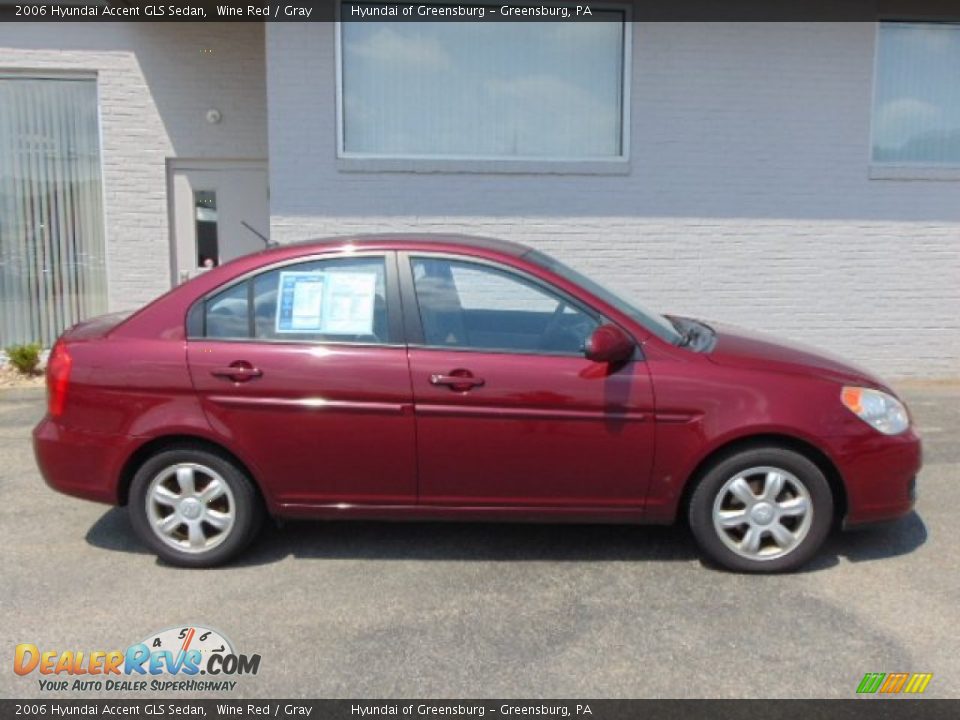 2006 Hyundai Accent GLS Sedan Wine Red / Gray Photo #2