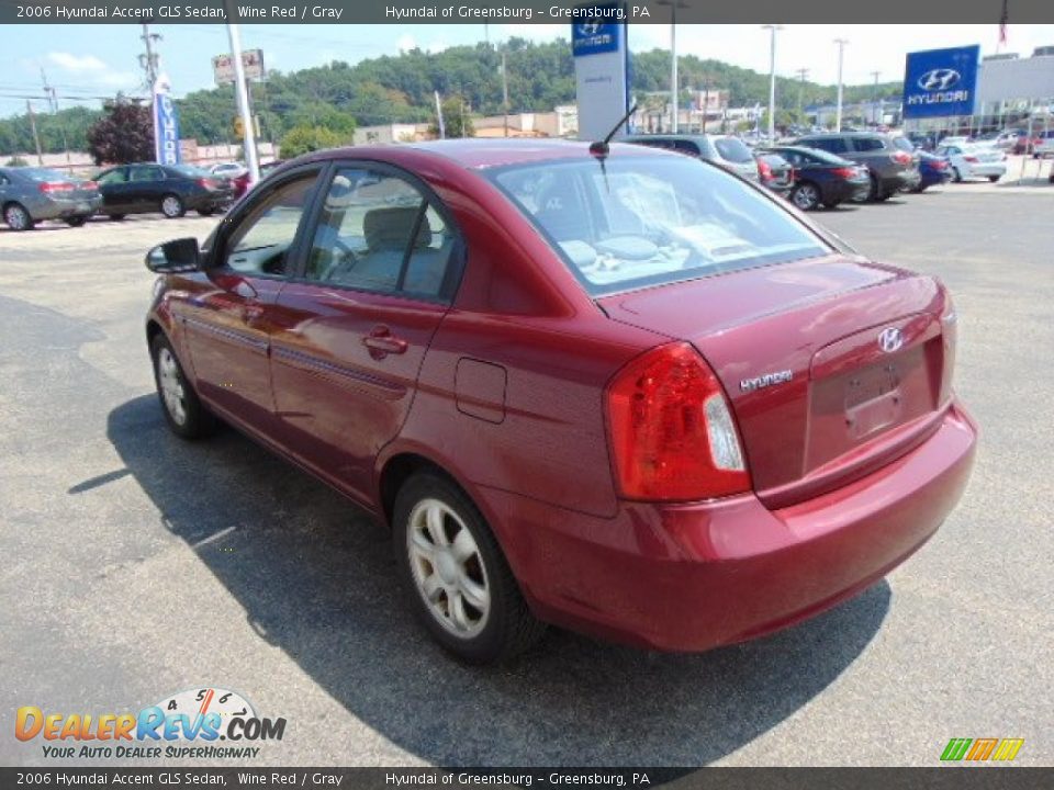 2006 Hyundai Accent GLS Sedan Wine Red / Gray Photo #7