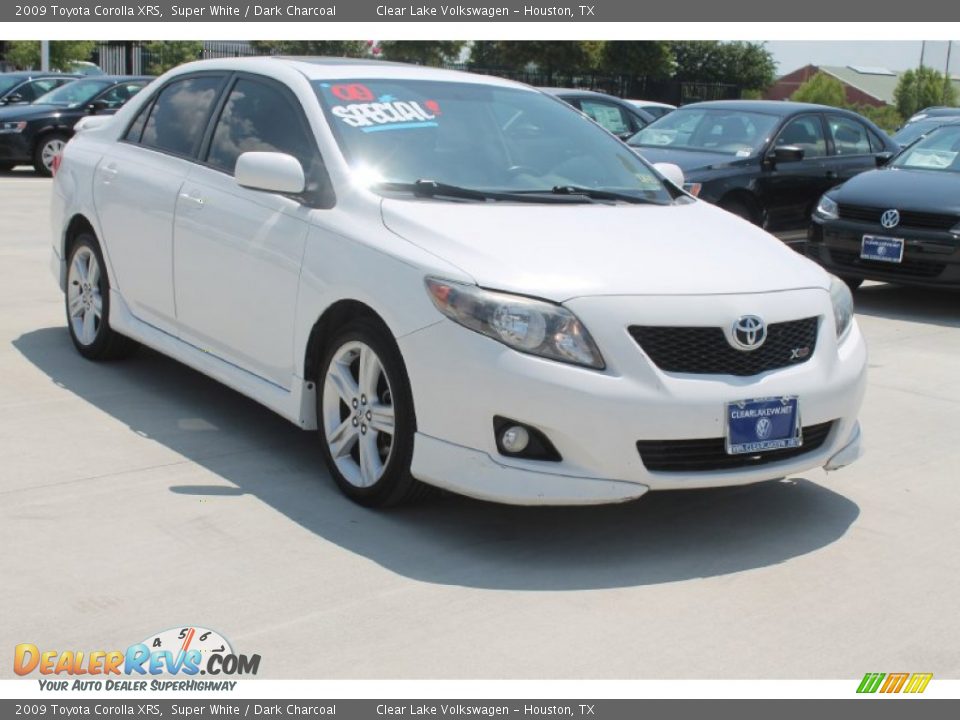 2009 Toyota Corolla XRS Super White / Dark Charcoal Photo #1