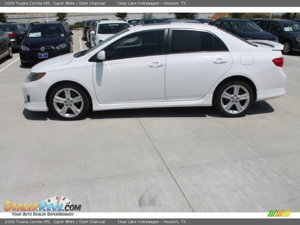 2009 Toyota Corolla XRS Super White / Dark Charcoal Photo #4