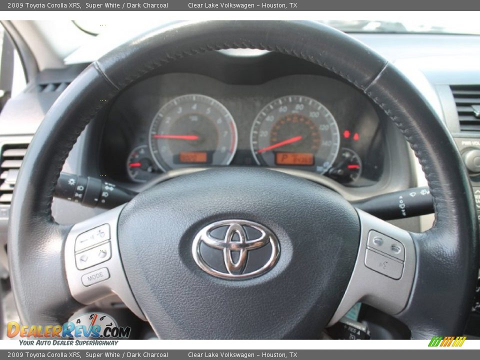 2009 Toyota Corolla XRS Super White / Dark Charcoal Photo #22