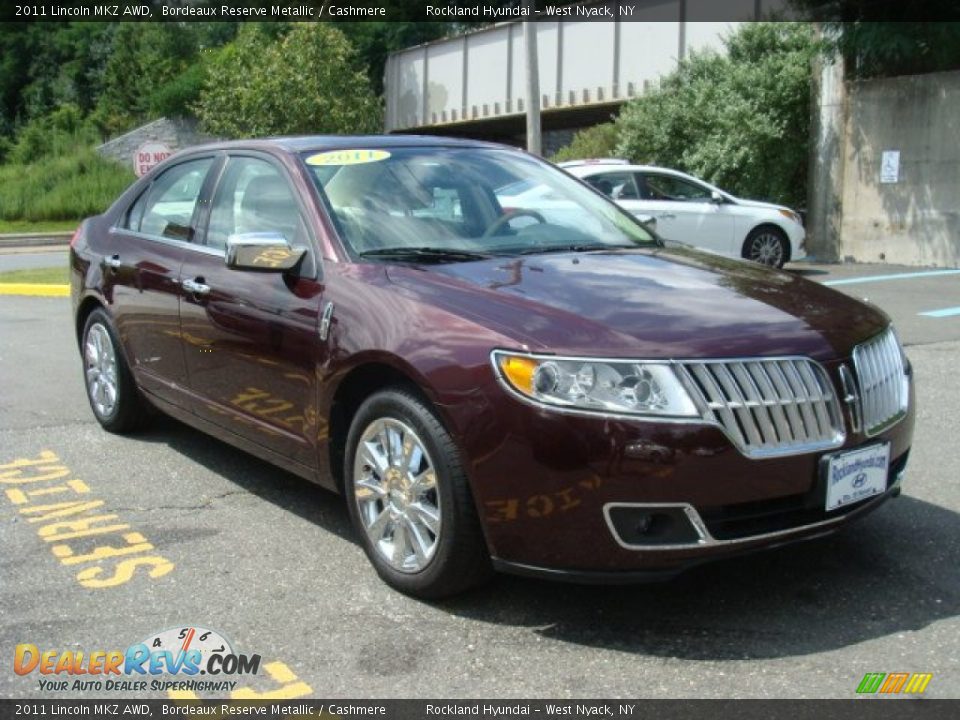 2011 Lincoln MKZ AWD Bordeaux Reserve Metallic / Cashmere Photo #3