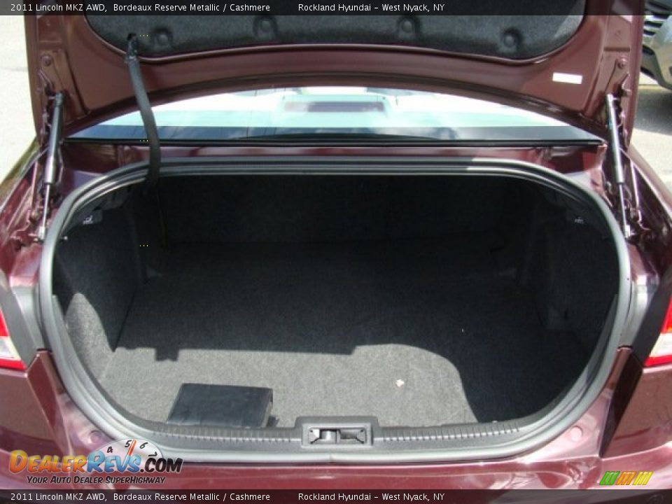 2011 Lincoln MKZ AWD Bordeaux Reserve Metallic / Cashmere Photo #22