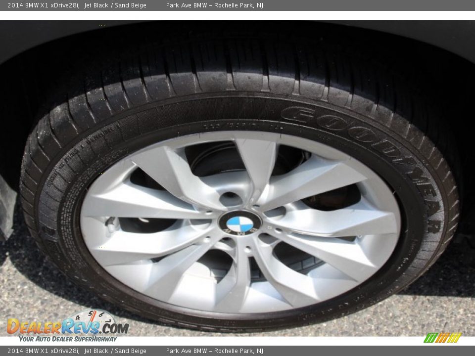 2014 BMW X1 xDrive28i Jet Black / Sand Beige Photo #32