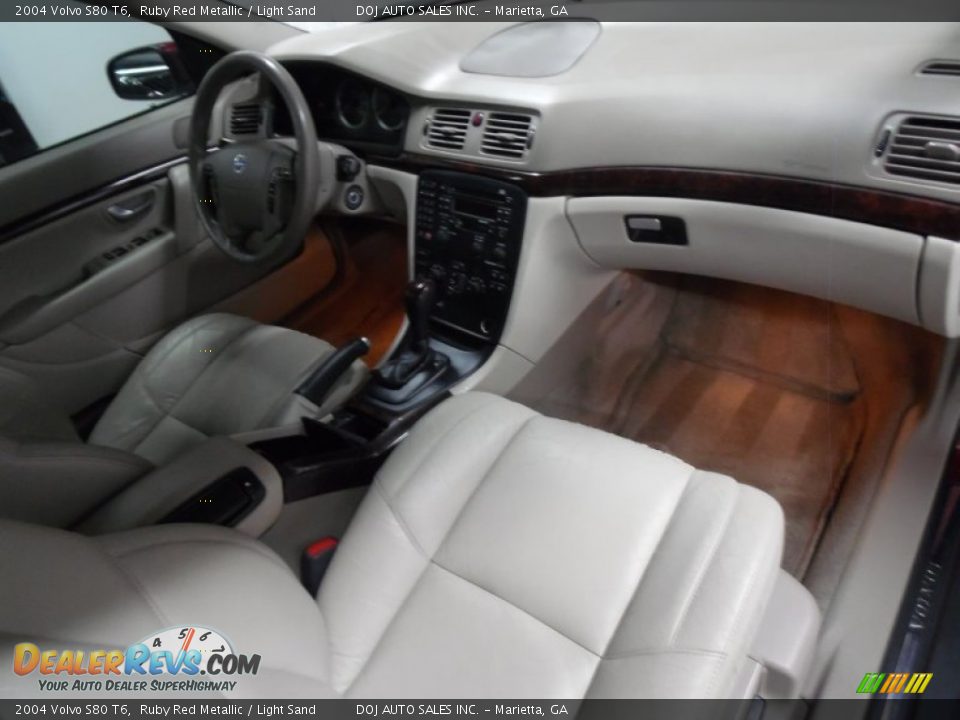 2004 Volvo S80 T6 Ruby Red Metallic / Light Sand Photo #11