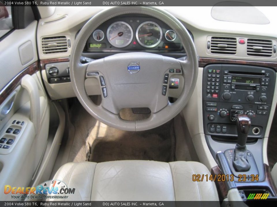 2004 Volvo S80 T6 Ruby Red Metallic / Light Sand Photo #12
