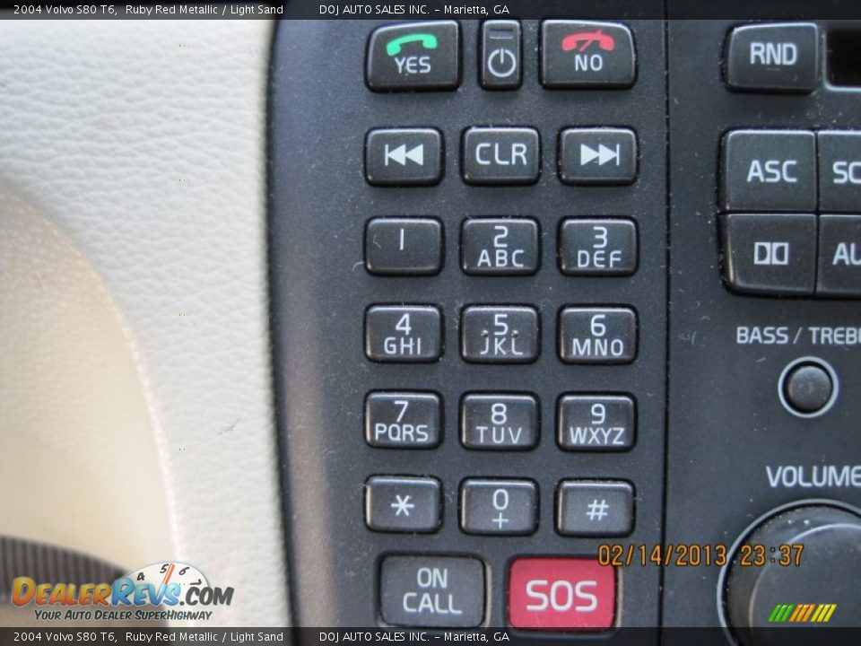 2004 Volvo S80 T6 Ruby Red Metallic / Light Sand Photo #16