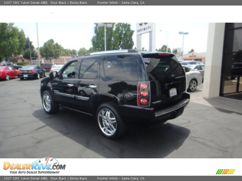 2007 GMC Yukon Denali AWD Onyx Black / Ebony Black Photo #6
