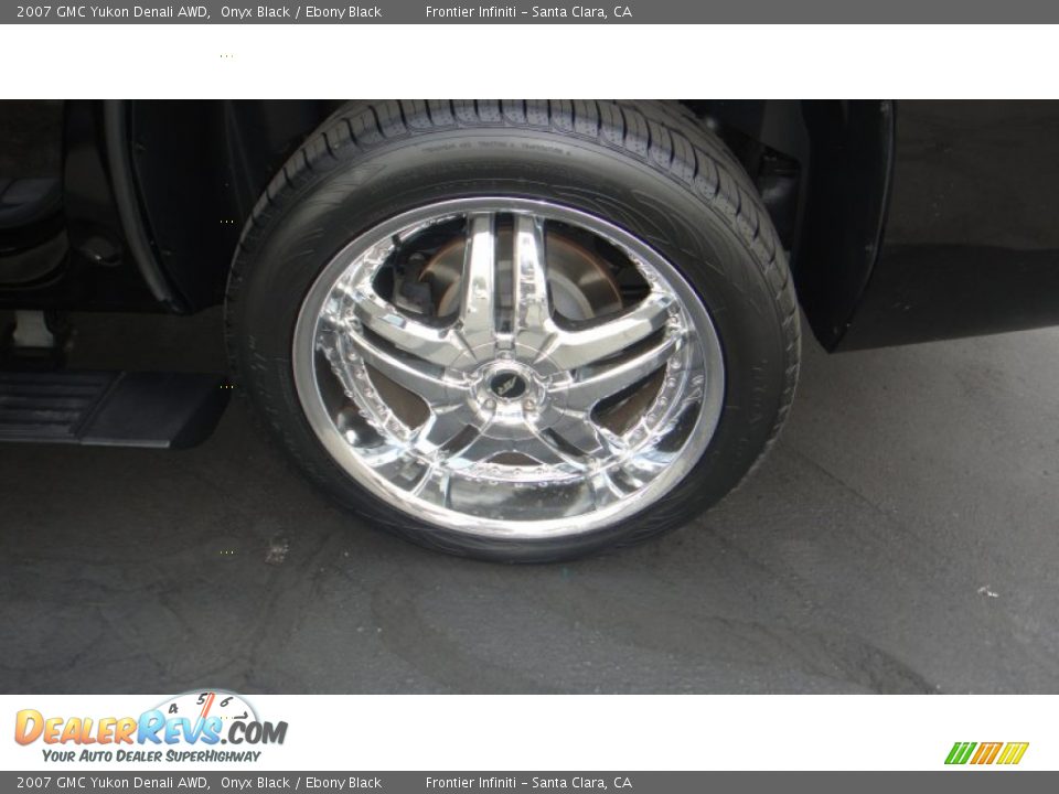 2007 GMC Yukon Denali AWD Onyx Black / Ebony Black Photo #11
