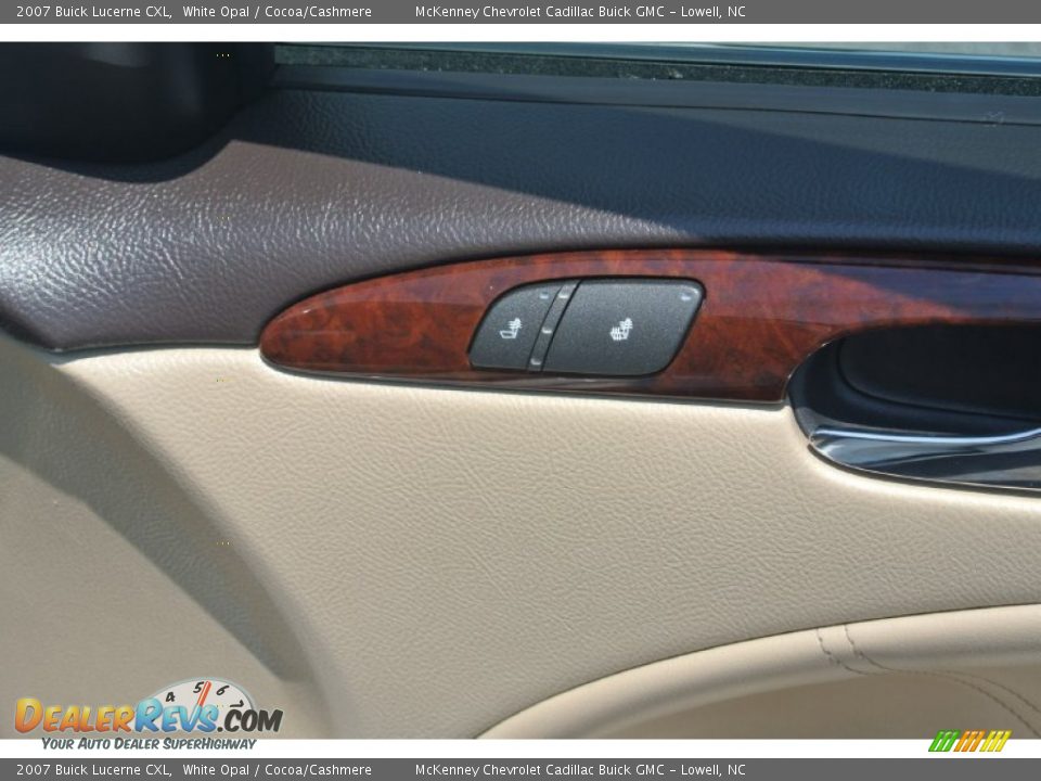 2007 Buick Lucerne CXL White Opal / Cocoa/Cashmere Photo #23