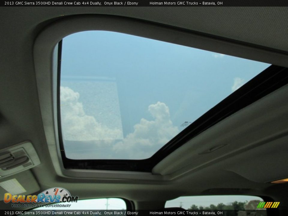 2013 GMC Sierra 3500HD Denali Crew Cab 4x4 Dually Onyx Black / Ebony Photo #24