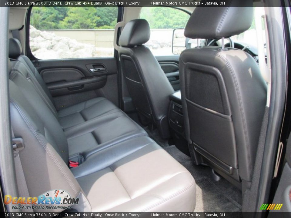 2013 GMC Sierra 3500HD Denali Crew Cab 4x4 Dually Onyx Black / Ebony Photo #32